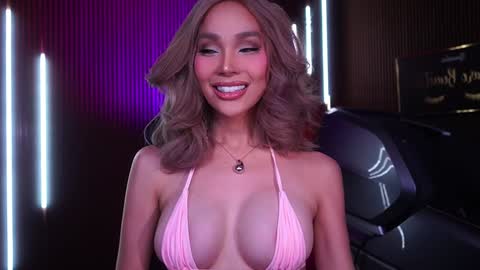 Anne online show from 11/01/25, 03:52