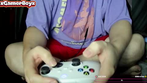 Snapshot of xgamerboyx chatting on 10/17/25, 02:26 xgamerboyx online show from 10/17/25, 02:26