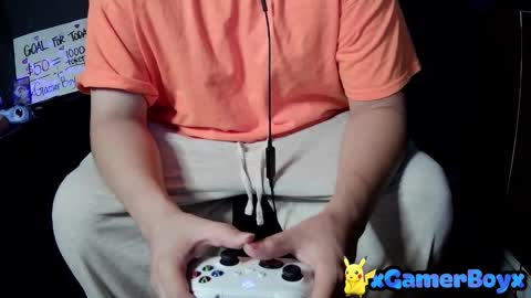 Snapshot of xgamerboyx chatting on 10/31/25, 02:45 xgamerboyx online show from 10/31/25, 02:45