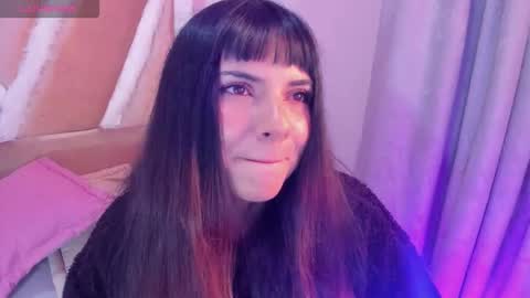 hinata  online show from 12/05/25, 01:14