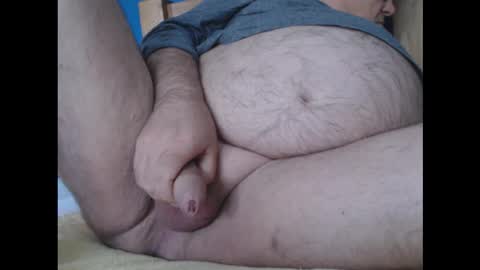 Snapshot of xhungover chatting on 10/05/25, 12:36 Xhungover online show from 10/05/25, 12:36