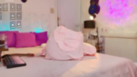 xiaots online show from 10/09/25, 09:24