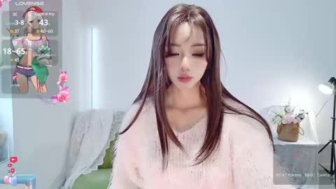 xiaoyu ko online show from 12/12/24, 04:59