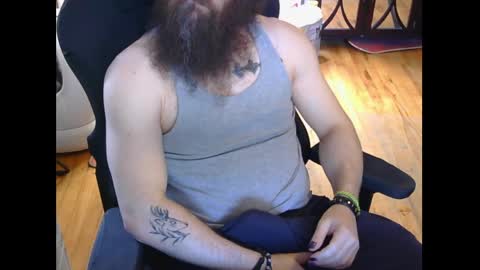 Snapshot of xiisil chatting on 05/12/26, 03:53 xiisil online show from 05/12/26, 03:53