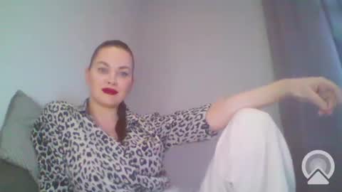 AliceinWonderland online show from 01/22/25, 11:45