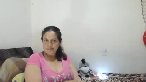 Snapshot of xime5144838 chatting on 02/14/25, 04:26 Ximena online show from 02/14/25, 04:26
