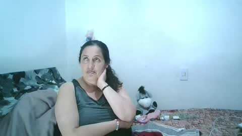 Snapshot of xime5144838 chatting on 11/13/25, 01:15 Ximena online show from 11/13/25, 01:15