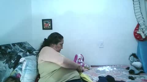 Snapshot of xime5144838 chatting on 02/11/26, 11:32 Ximena online show from 02/11/26, 11:32