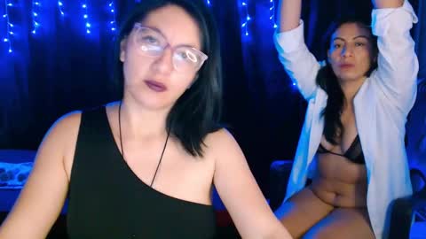 Snapshot of xime_collin77 chatting on 02/27/25, 01:38 Mistress Ana and Slave Ximena online show from 02/27/25, 01:38