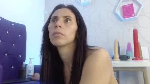 Xime online show from 12/18/25, 02:45