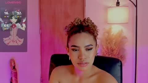 camila online show from 02/03/25, 02:03