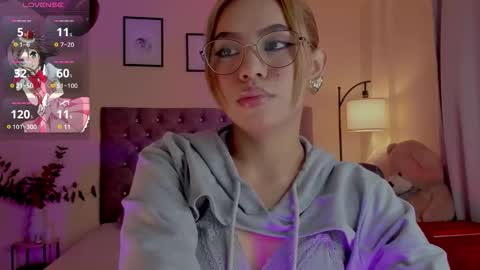 camila online show from 11/20/25, 09:03