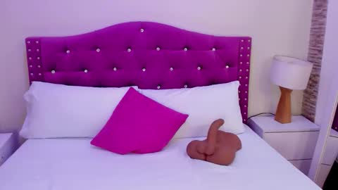 Xime  online show from 10/27/25, 01:09