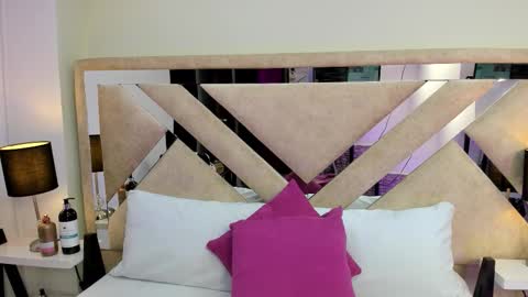 Xime  online show from 02/25/26, 03:05