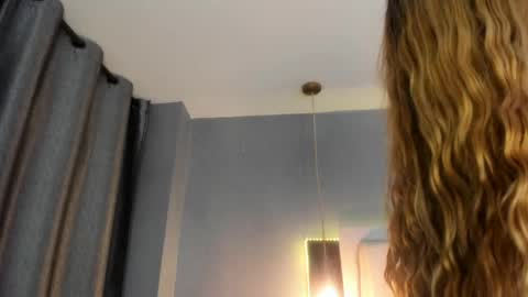 Snapshot of ximenanoah chatting on 05/06/26, 12:43 ximena online show from 05/06/26, 12:43