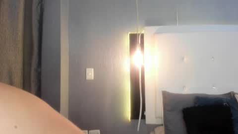 Snapshot of ximenanoah chatting on 06/03/26, 12:41 ximena online show from 06/03/26, 12:41