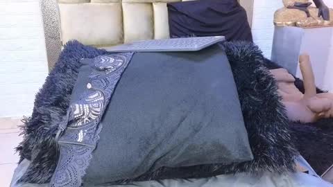 ximena online show from 02/14/25, 03:33