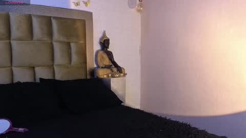 ximena online show from 12/13/25, 09:09