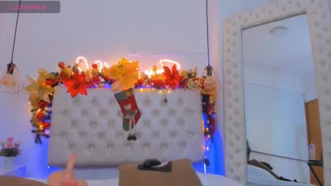 xiomara_cortes online show from 12/31/24, 08:45