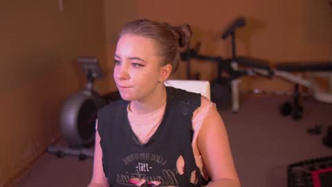 xlanabunny online show from 12/08/24, 12:52