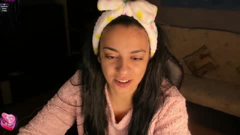 Lara online show from 12/24/24, 10:39