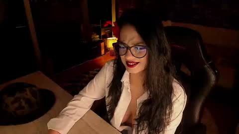 Lara online show from 02/13/26, 10:06