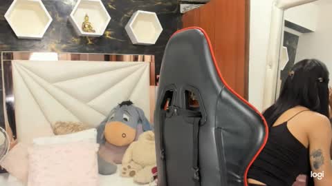 Snapshot of xlmena_slut chatting on 12/23/24, 06:22 Ximena online show from 12/23/24, 06:22