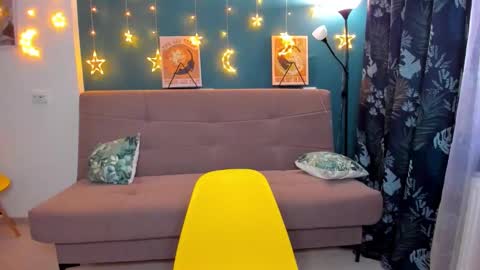 Chloe online show from 01/14/25, 11:10