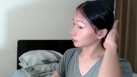 Snapshot of xlovely_destinyx chatting on 01/14/26, 05:13 Alice online show from 01/14/26, 05:13