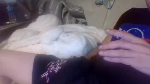 Snapshot of xlpack69 chatting on 12/18/24, 05:37 John online show from 12/18/24, 05:37