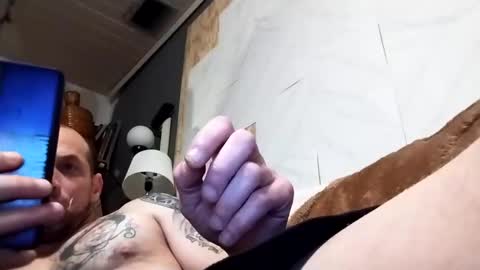 Snapshot of xlpack69 chatting on 01/06/25, 09:30 John online show from 01/06/25, 09:30