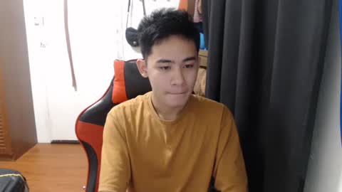 MIKAEL online show from 12/04/24, 10:35