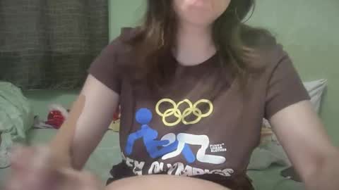 Luna online show from 12/22/25, 05:15