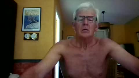 xmaeg3 online show from 07/08/26, 12:09