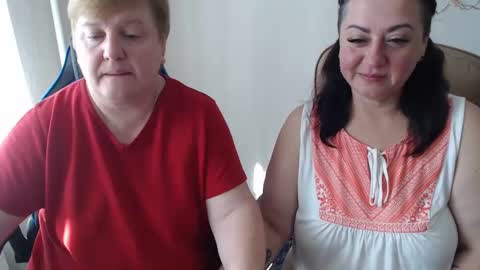 XMollyJaneX online show from 10/04/25, 07:50