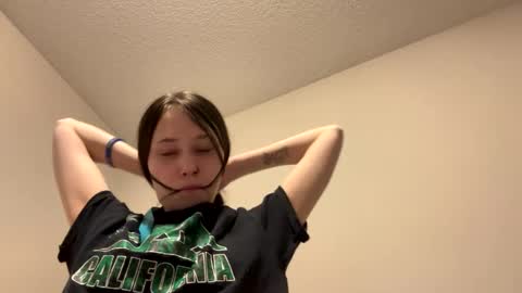 Snapshot of xo_mngirl chatting on 01/30/25, 05:30 Lenity online show from 01/30/25, 05:30