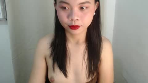 nathalie online show from 03/24/26, 04:56