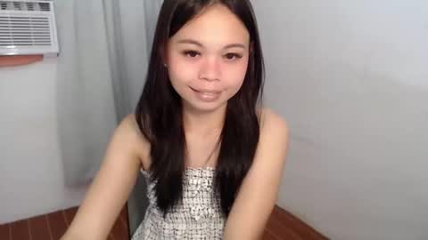 nathalie online show from 05/13/26, 04:43