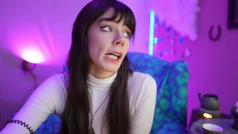 Bella Bondai online show from 03/01/25, 09:07