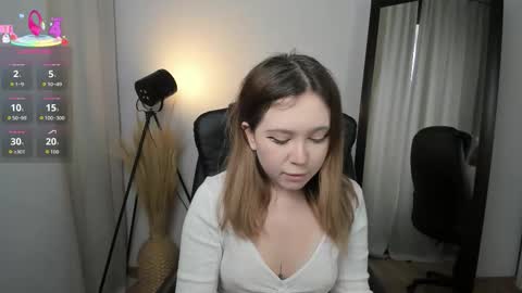 Snapshot of xohanna chatting on 10/17/25, 06:38 Milana online show from 10/17/25, 06:38