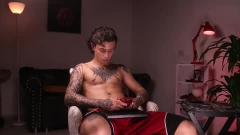   online show from 02/17/25, 02:09