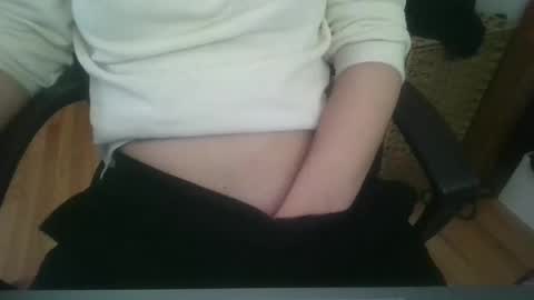 xomomo222 online show from 09/14/25, 06:07