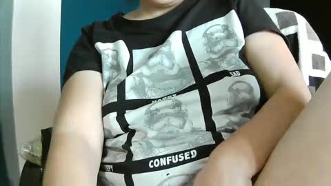 xonia25 online show from 03/09/25, 02:43