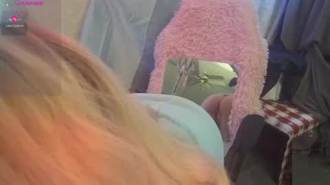 Chloe online show from 02/22/25, 03:12