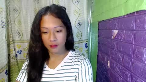 xoxo_megan online show from 11/26/25, 09:49