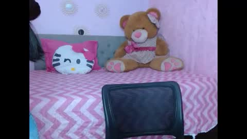 melany online show from 11/25/25, 12:16