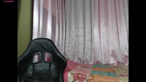 xoxobeatrice22 online show from 02/20/26, 07:43