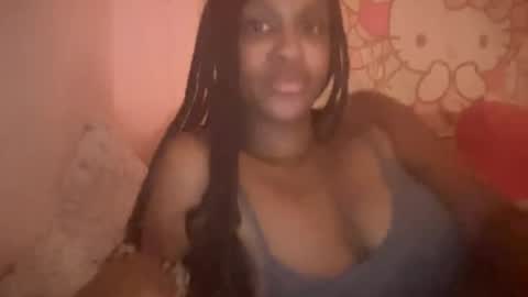 Snapshot of xpinkmoonbootsx chatting on 10/24/25, 05:37 xpinkmoonbootsx online show from 10/24/25, 05:37