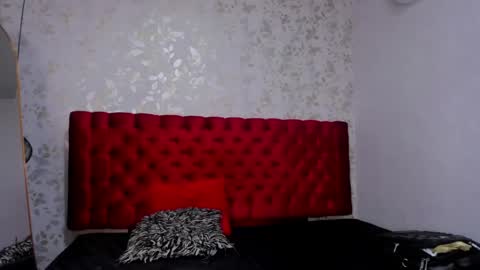 R A Y online show from 04/18/26, 07:07