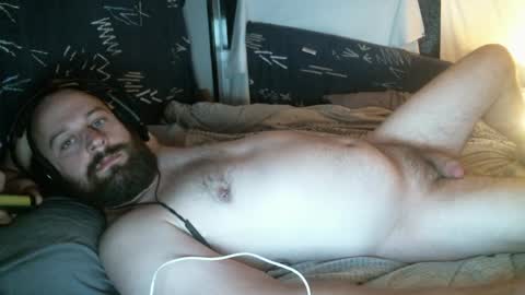 Red online show from 01/12/25, 09:19